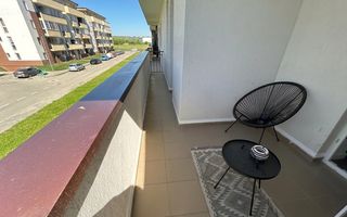 Apartament mobilat-utilat, cu 2 camere, balcon, parcare si boxa - Poză 8
