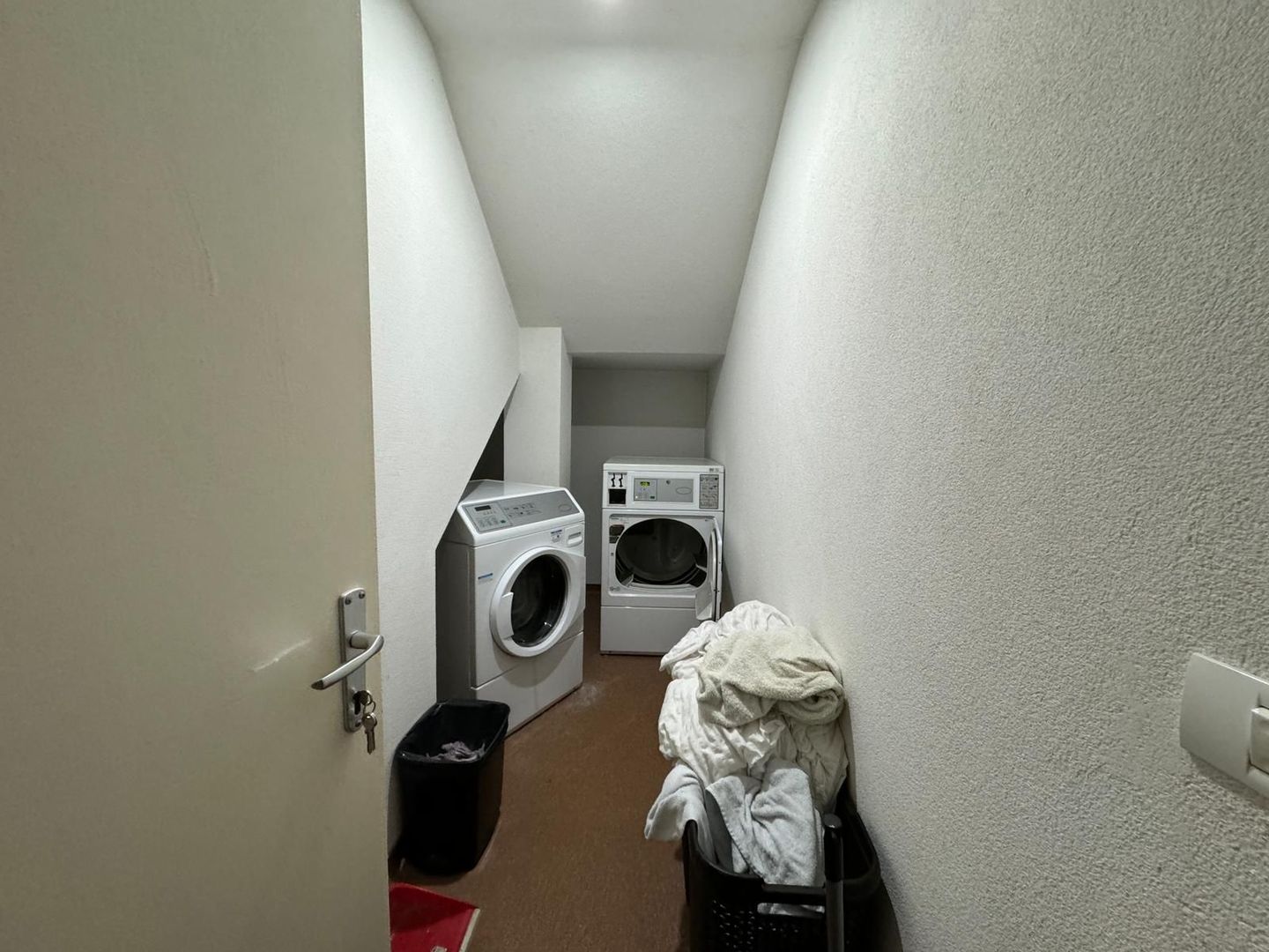 Ansamblu turistic la Lacul Surduc - Poză 28