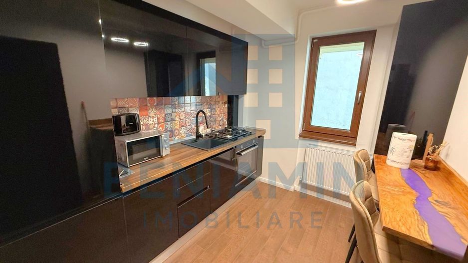 2 Camere-Loc Parcare privat-Mobilat modern-Lux-Impecabil-Central - Poză 5