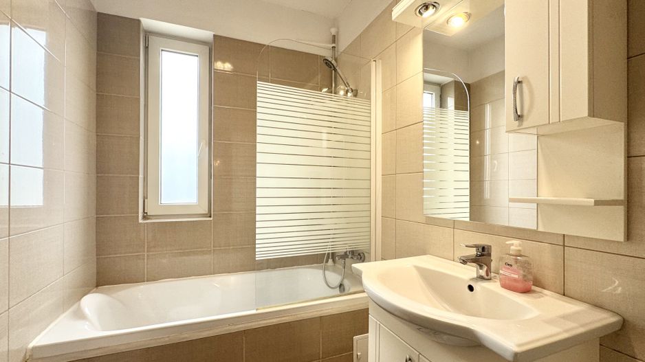 Apartament 3 camere Braytim + parcare proprie - Poză 23