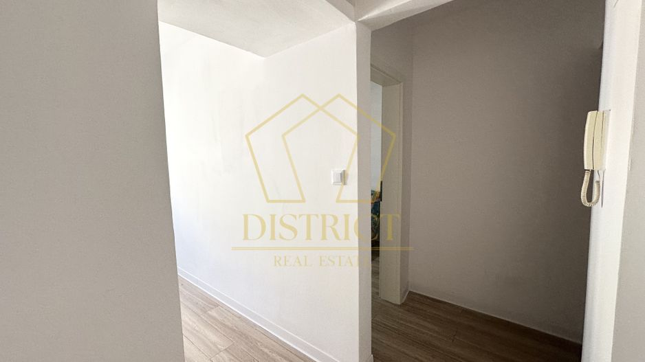 Apartament  cu 3 camere | Spitalul Judetean - Poză 9