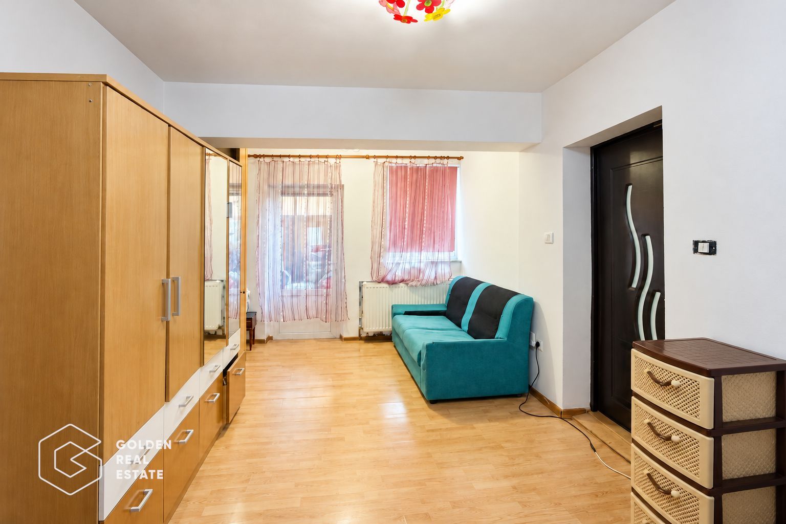 Casa cu 4 camere in Gai - Poză 2