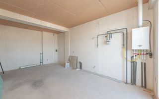 Vânzare, penthouse, 3 camere + living, strada Calea Ieşilor, Sculeni - Poză 6