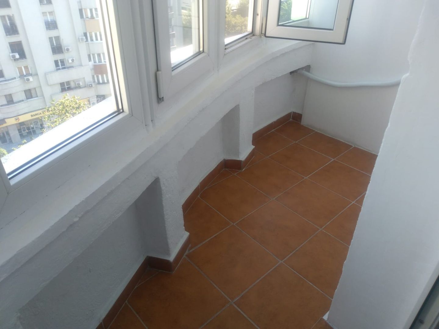 Inchirere apartament Știrbei Vodă, 3 camere decomandat - Poză 12