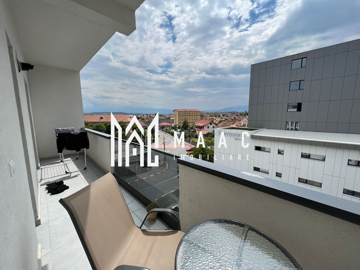 Apartament 2 camere | Garaj | Balcon | Lift | Central - Poză 8