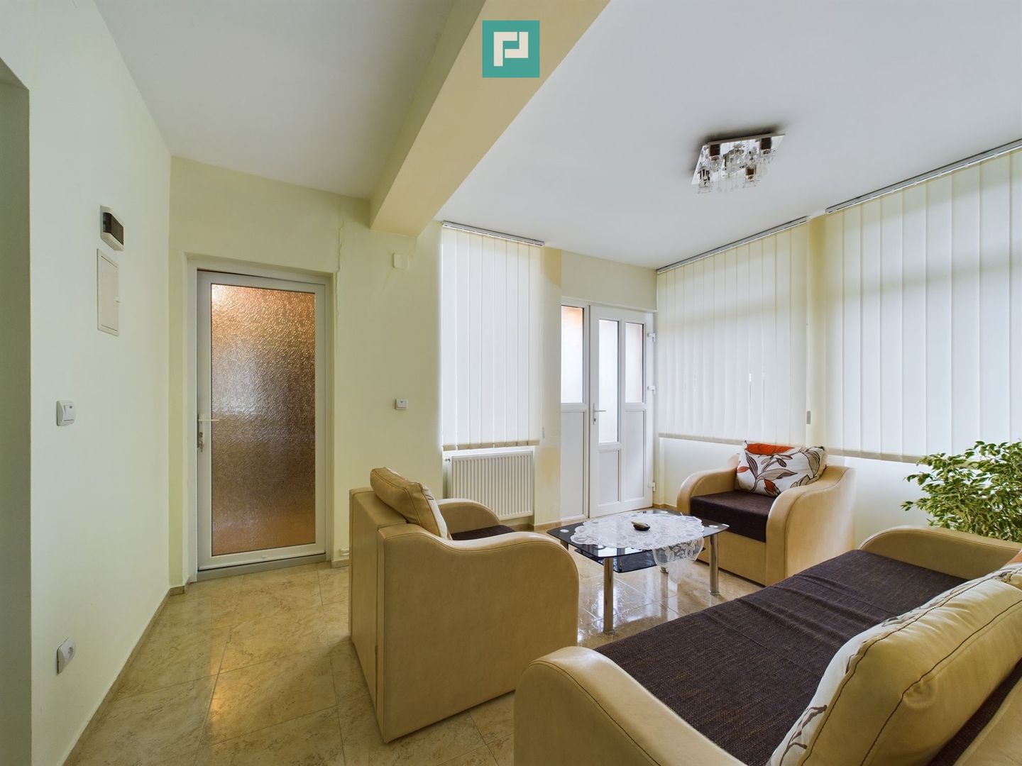 Casă pe un nivel in Pișchia - Poză 2