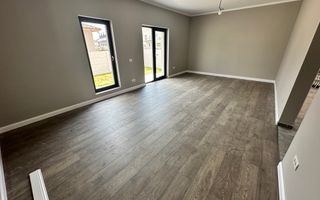 CASA INDIVIDUALA BRAGADIRU, TOATE UTILITATILE, CURTE 340 MP, COMIS 0% - Poză 6