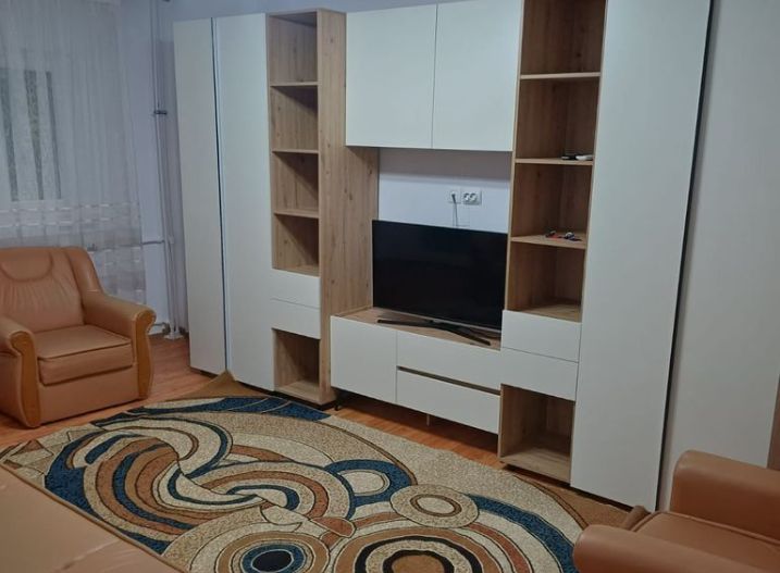 Inchiriere Apartament 2 Camere Dristor - Poză 2
