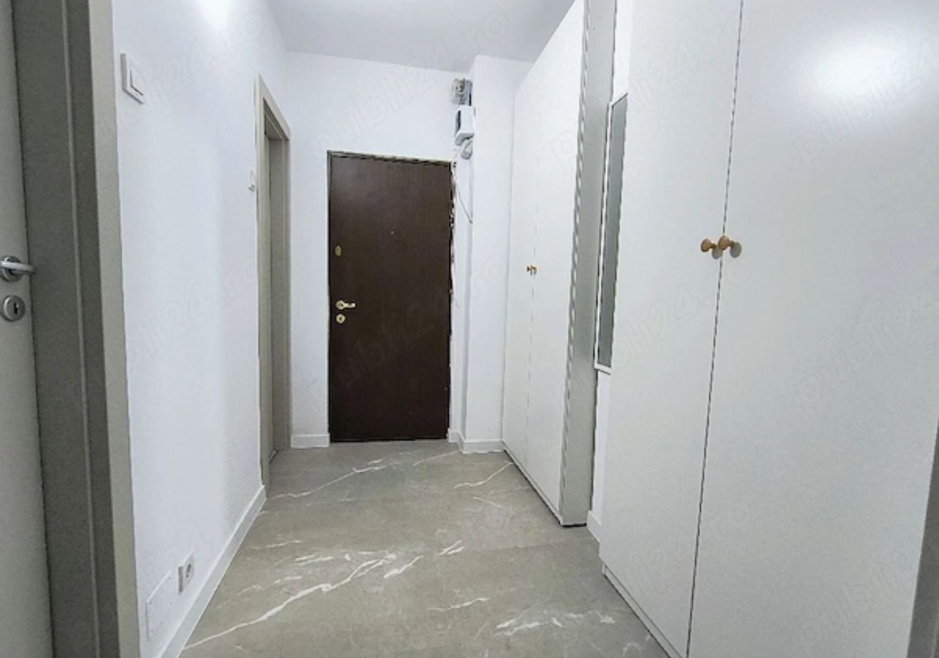 GARSONIERA BUCATARIE INCHISA, BLOC REABILITAT, PRIMA INCHIRIERE - Poză 4