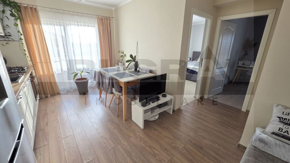 Apartament de 2 camere, 50mp, parcare, zona Penny Apahida - Poză 1