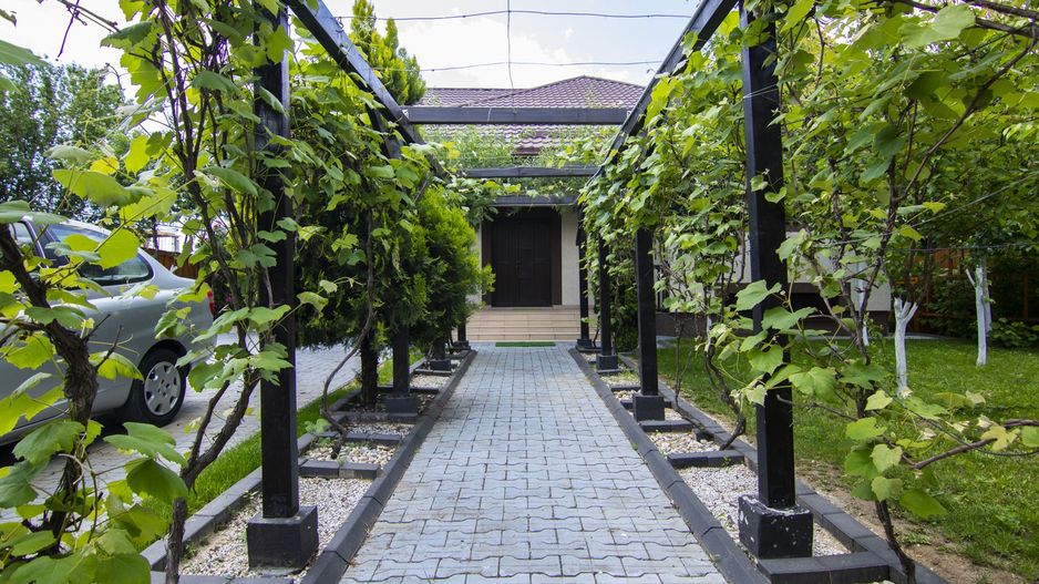 Casă / Vilă, 5 camere, teren 690 Mp., Prelungirea Ghencea - Maracineni - Poză 6