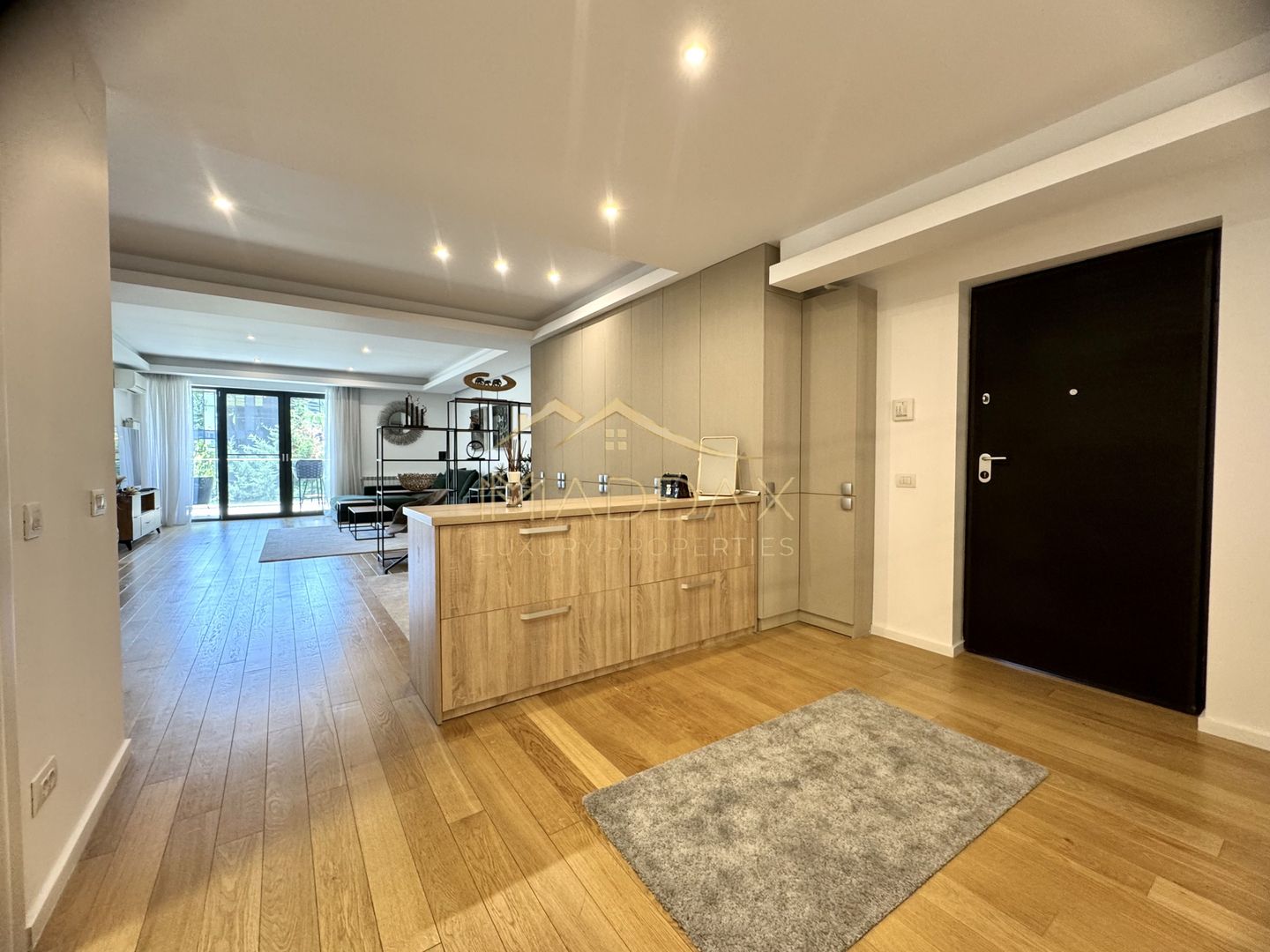 Apartament cu 4 camere *200mp* + 1 Parcare // Herastrau - Lake View - Poză 14