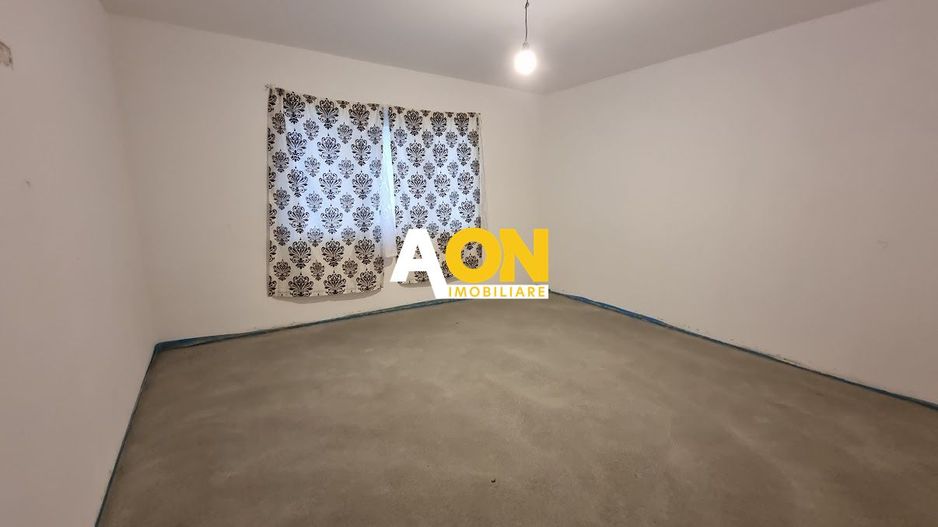 Casa Individuala 6 Camere, Zona Barabant - Poză 9