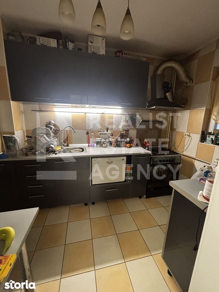 Vânzare, apartament 3 camere, zona Drumul Taberei - Poză 10