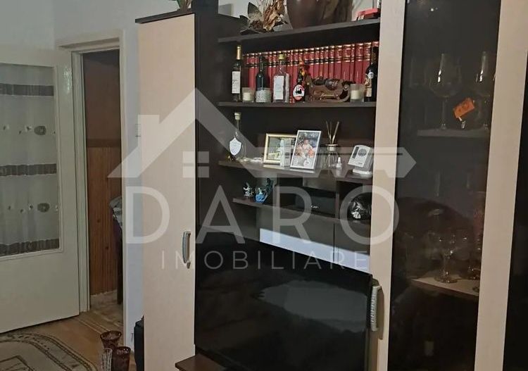 🏡 Apartament 3 camere de vânzare – Dâmbu Pietros - Poză 2