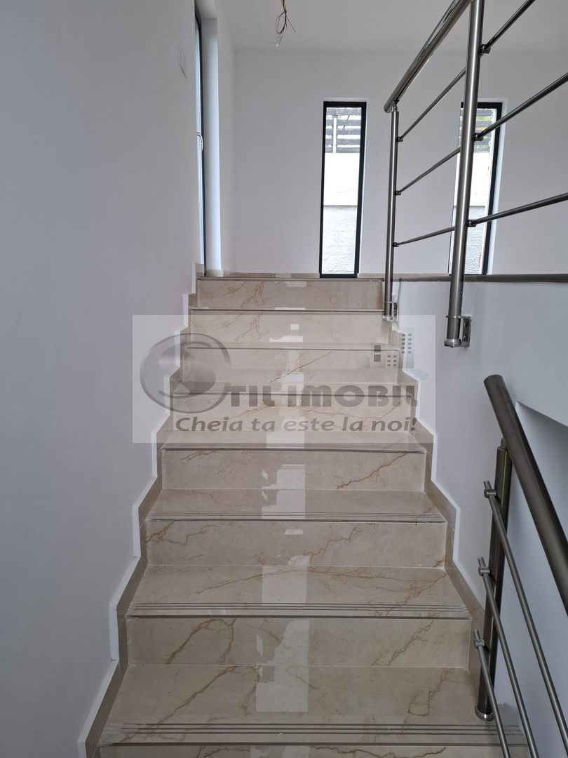 Casa tip Duplex in Valea Adanca 150 000 euro - Poză 8