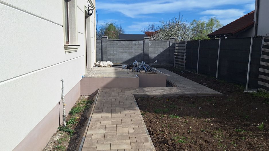 Casa cu garaj- contructie tip duplex - Poză 10