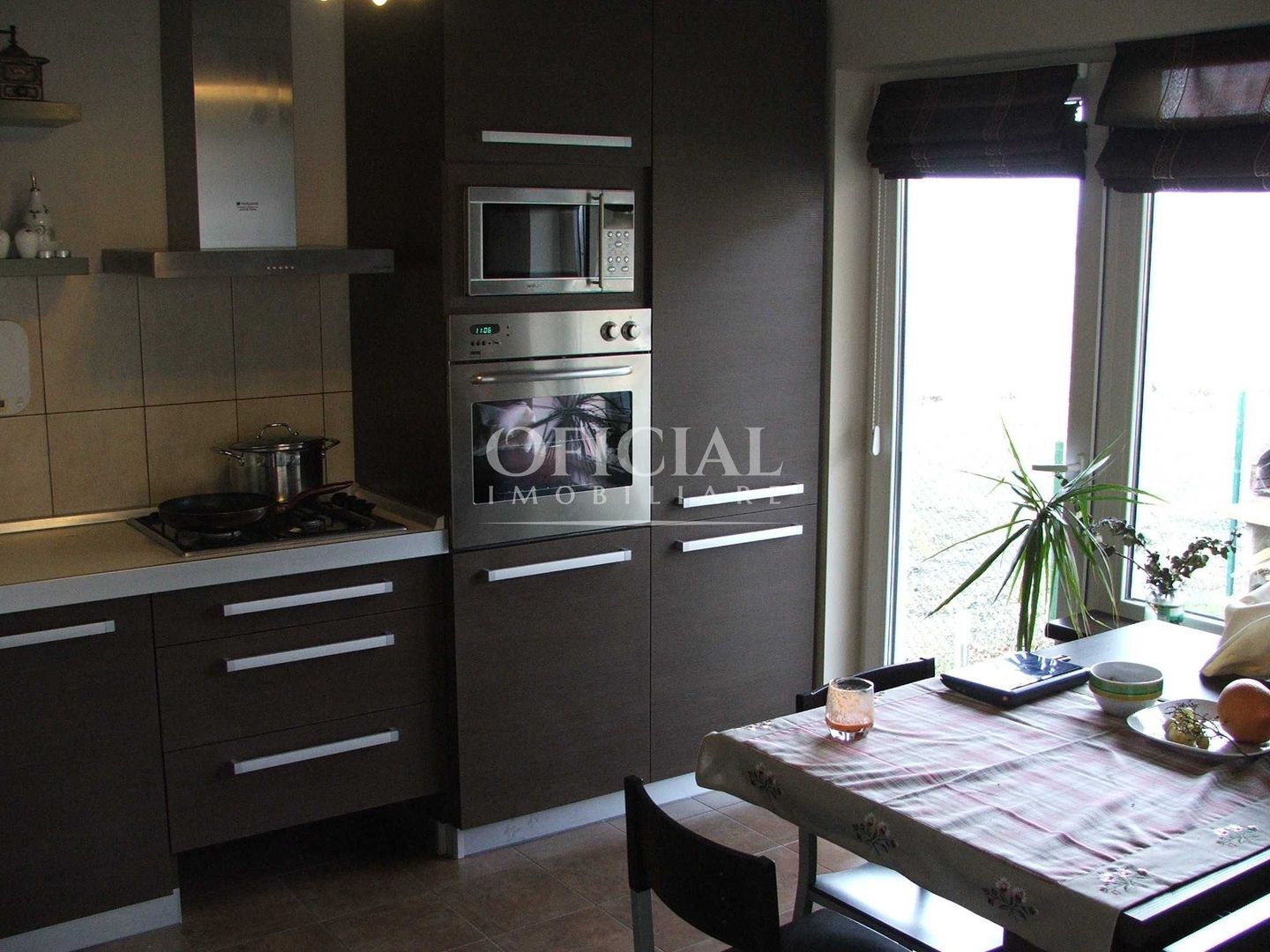 Casa tip duplex | 2 Parcari | Curte | Zona Parcul Poligon | Floresti - Poză 3