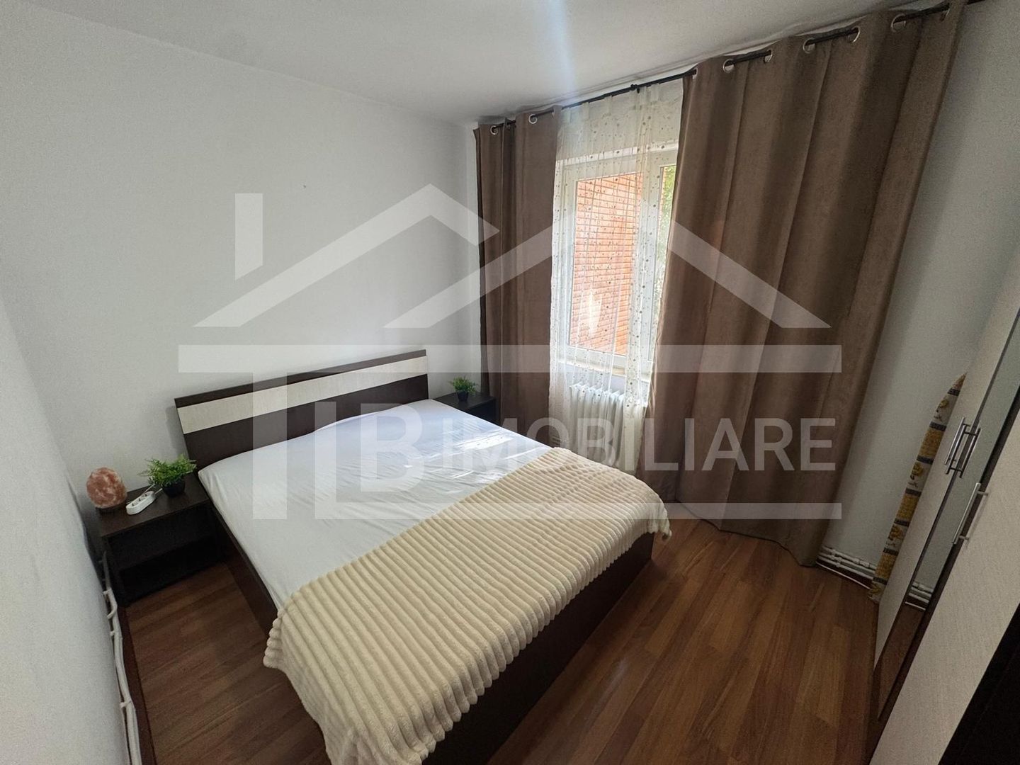 Apartament cu 2 camere,Pet friendly, decomandat,  50mp, zona Corina - Poză 4