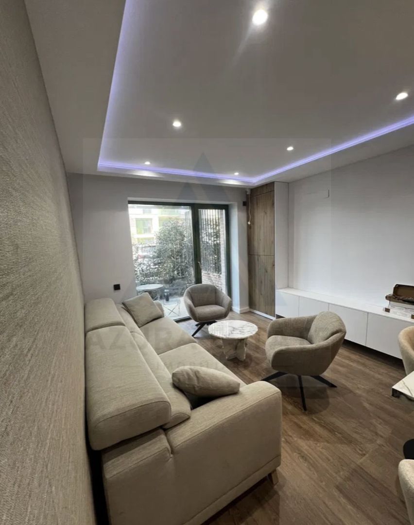 Apartament lux 2 camere curte privata si garaj subteran The Lake Home - Poză 3