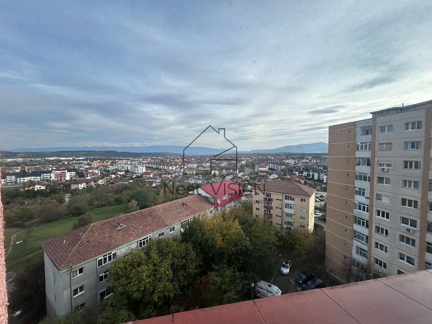 Apartament cu 3 camere | priveliste superba spre munti | Vasile Aaron - Poză 7