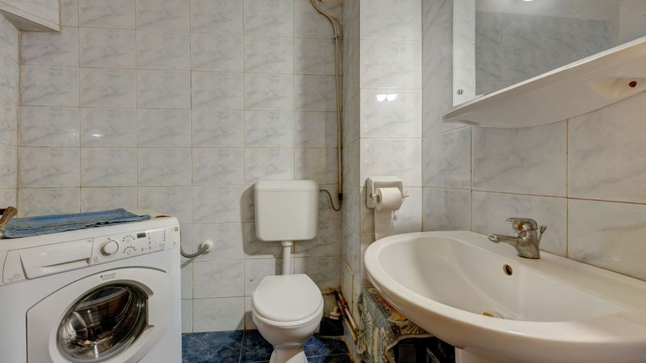 Oportunitate! Apartament 4 Camere 1 Minut Metrou Universitate - Poză 19