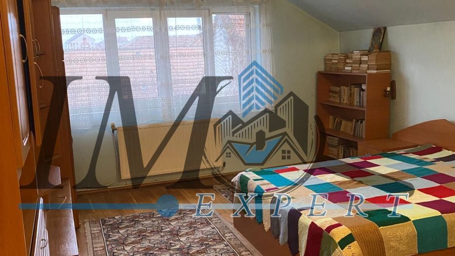 Casa de vanzare in zona Centru Alba Iulia - Poză 2