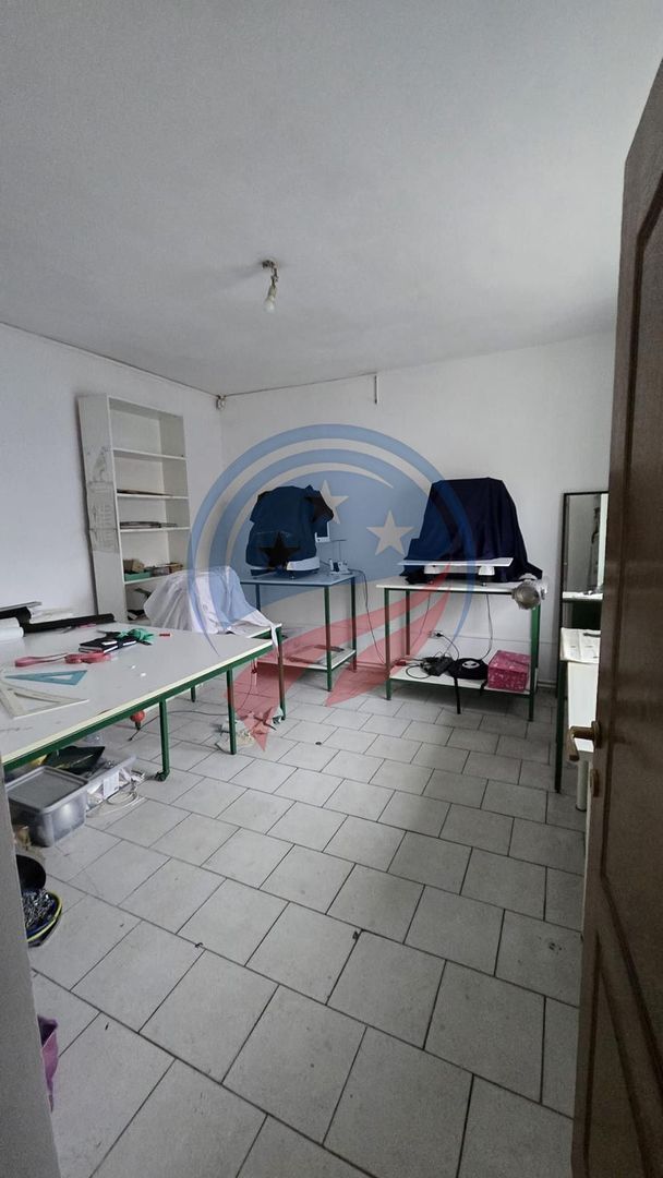 Casă de închiriat pentru business – 80 mp + demisol + curte - Poză 3