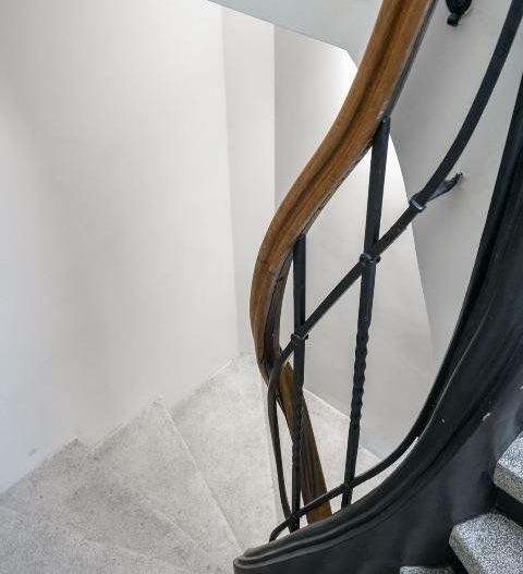 Apartament 5 Camera cu intrare proprie și curte, ideal pentru birou - Poză 15