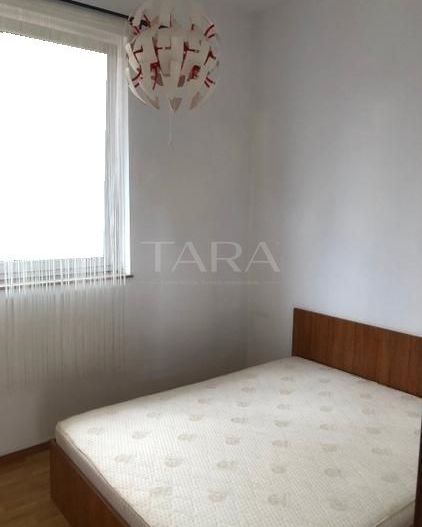 Apartament 3 camere parter vilă — Grigorescu, zonă liniștită. - Poză 3