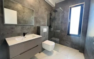 Casa individuala parter - 4 camere  - STR.Miorita - Poză 16