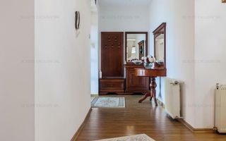 Vila unicat aproape de lac - Poză 8