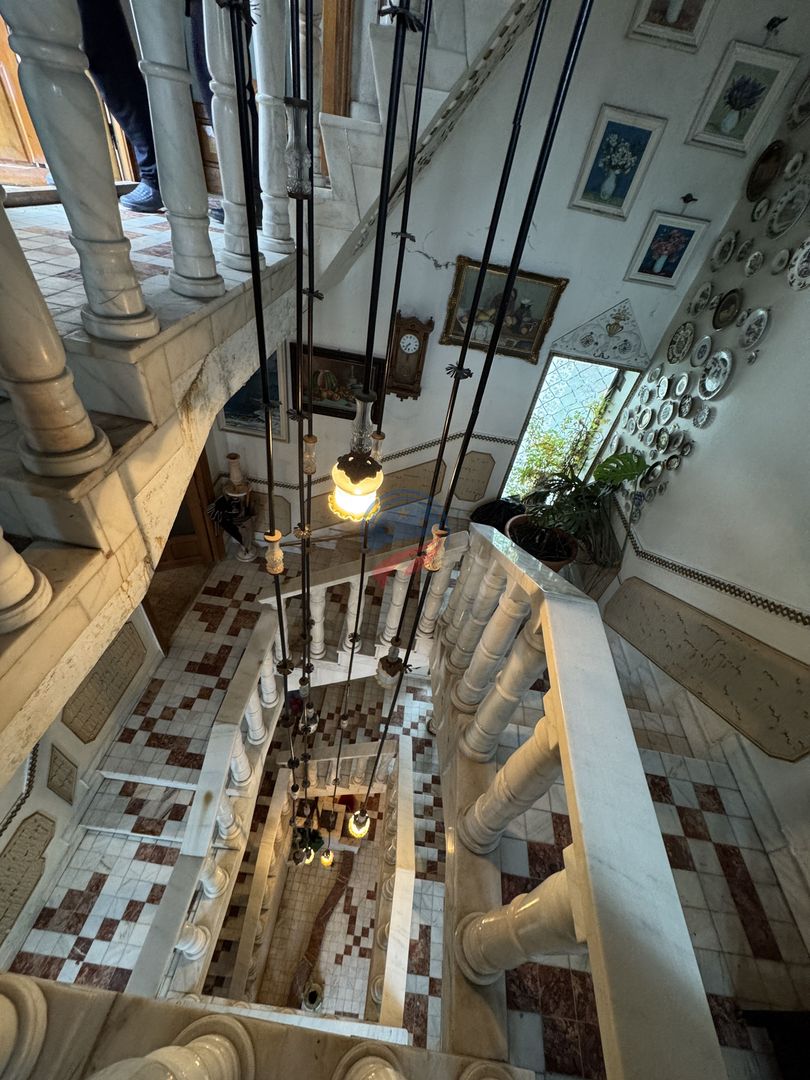 Casă Impresionantă Ultracentral, se accepta si apartamente la schimb - Poză 6