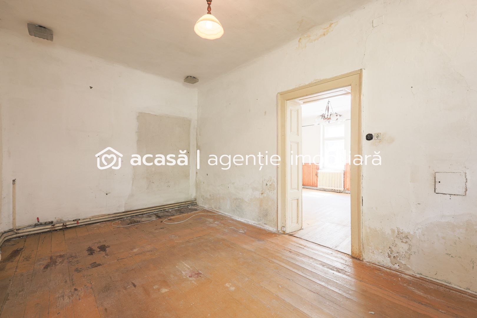 Apartament cu 3 camere,  zonă centrală - 0% comision - Poză 5