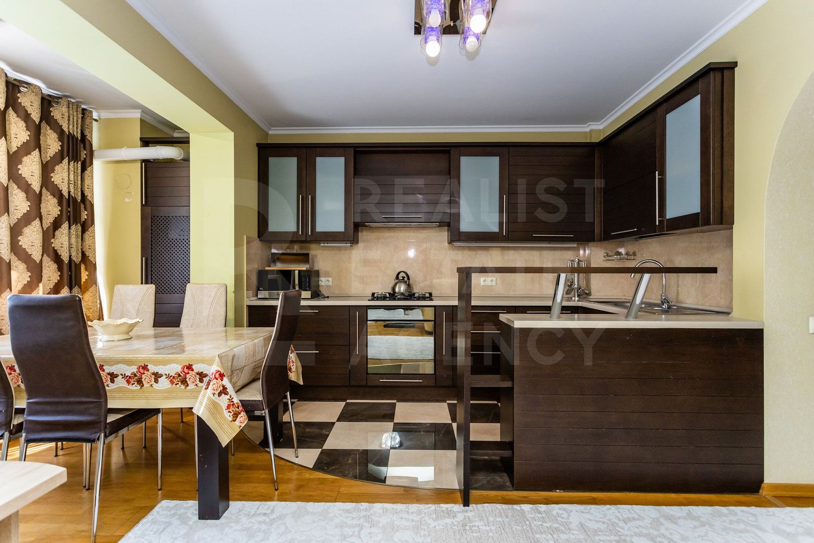 Chirie, apartament, 2 camere, strada Andrei Doga, Râșcani - Poză 1