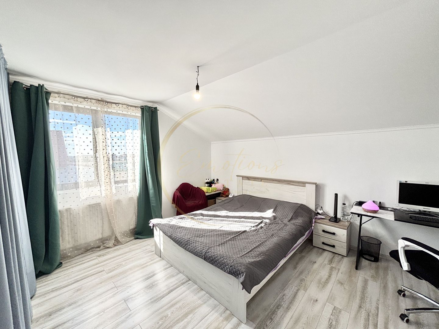 1/2 Duplex modern în Sânandrei — 86 mp utili, 222 mp teren - Poză 4