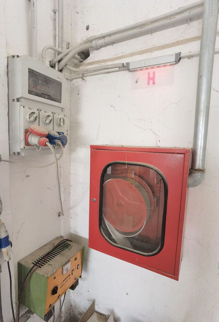 Proprietate industriala la 30 km exterior sud Timisoara - Poză 34