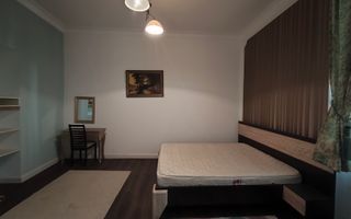 APARTAMENT 3 CAMERE ZONA SINAIA - Poză 15