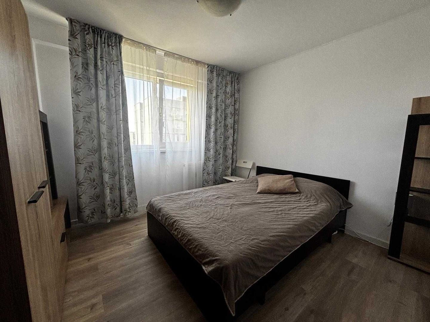 Apartament 2 camere bloc reabilitat Raul Doamnei, Drumul Taberei - Poză 1