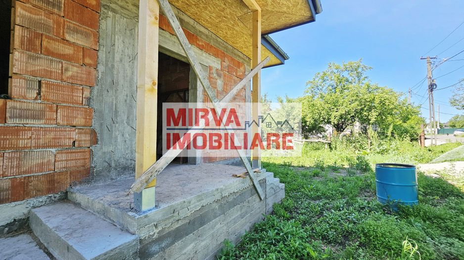 🏡 Casă la roșu cu 4 camere, 122 mp utili, teren 465 mp – Băicoi - Poză 13