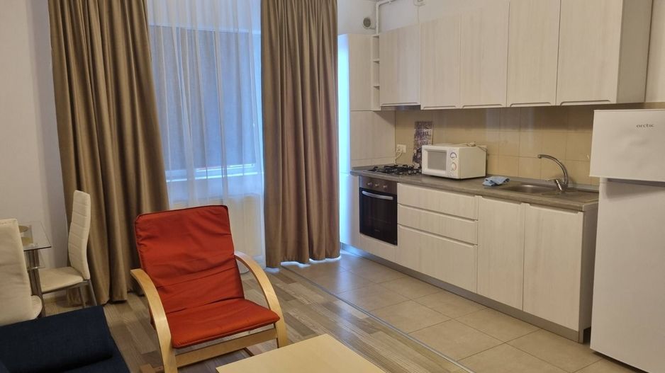 AP. 2 CAMERE PARCUL CAROL, BLOC NOU, CENTRALA, BUCATARIE INCHISA - Poză 3