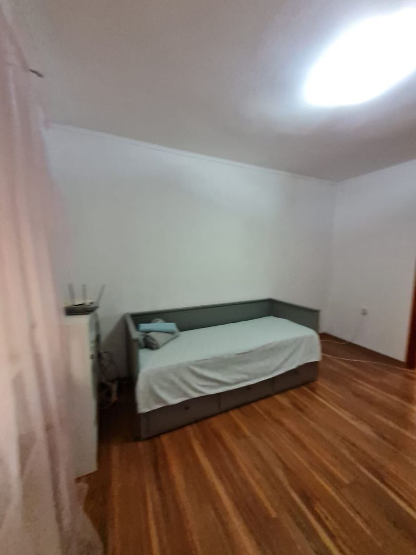 Casa cocheta zona Lipovei - Poză 9