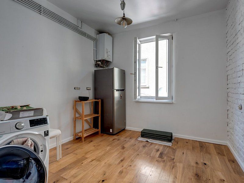 Etaj in vila ideal atelier, cabinet sau locuit, hub, activitati creative - Poză 15