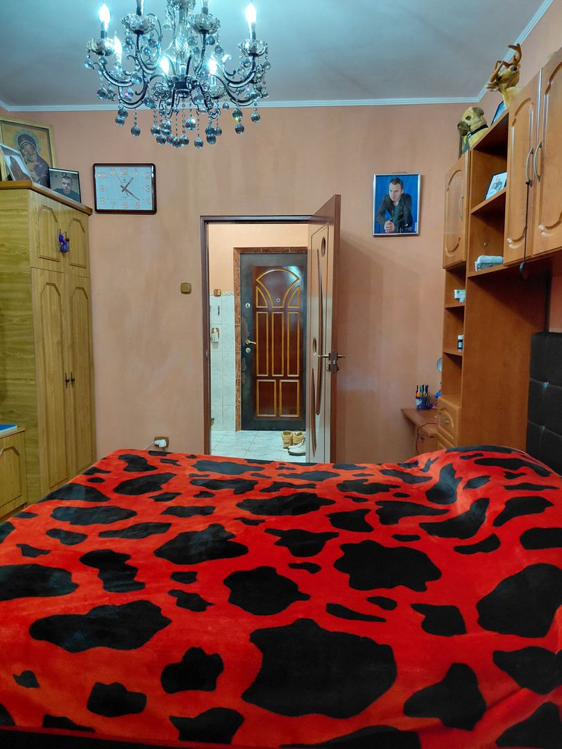 Garsonieră etaj 1, zonă Mall – mobilată și utilată, 28 mp - Poză 6