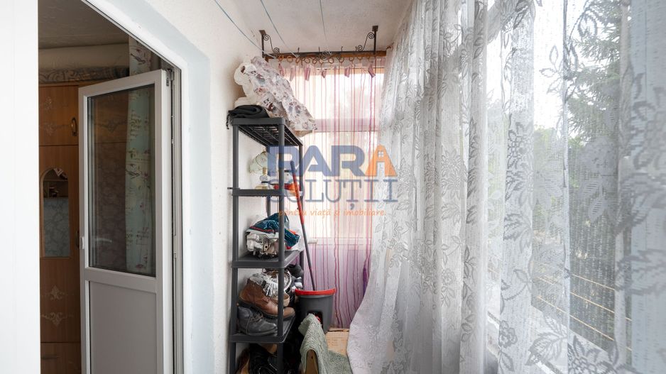 3 camere, 3 balcoane, etaj 3 - Poză 14