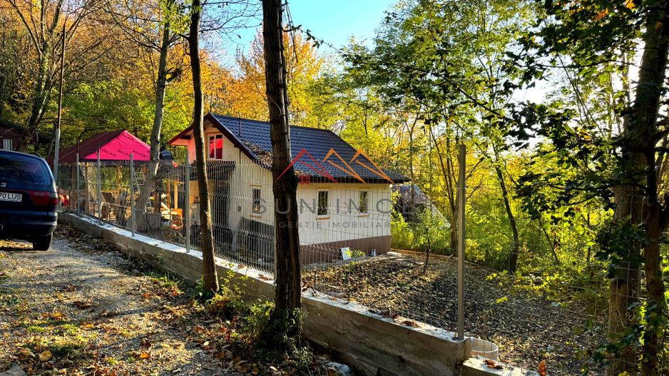 Vila S+P+E, priveliste deosebita, 6 camere, garaj, terasa, Cornu, PH - Poză 29