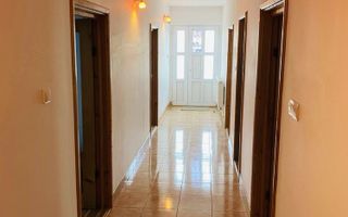 Casă de vânzare în Pașcani, Zona Centrală | 98,5 mp utili | 412 mp teren - Poză 2