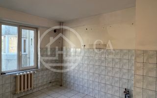 Apartament cu 4 camere de vanzare in Velenta Oradea - Poză 3