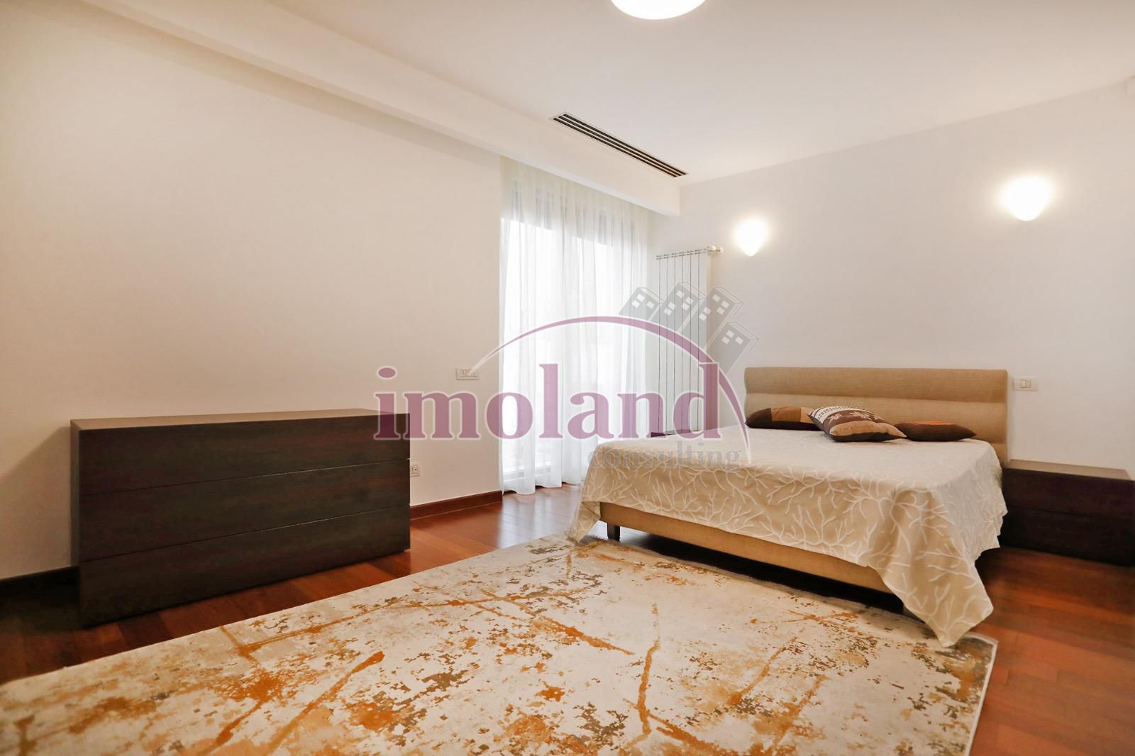 Inchiriere - parter inalt - 4 camere cu terasa - Primaverii - Charles de Gaulle - Poză 9