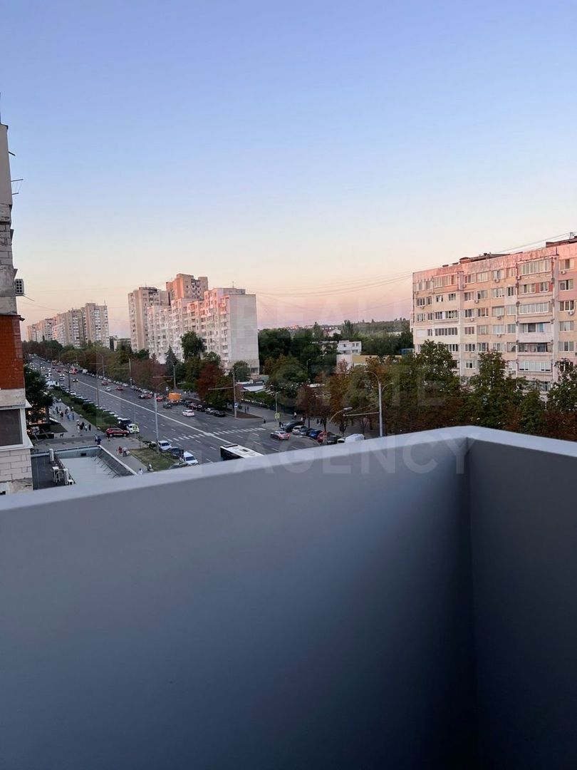 Chirie, apartament, 2 camere, bd. Moscova - Poză 7